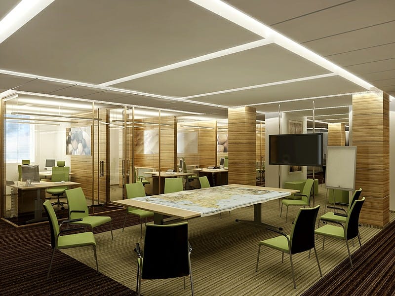 Open space с зелёными стульями и стеклянными кабинетами