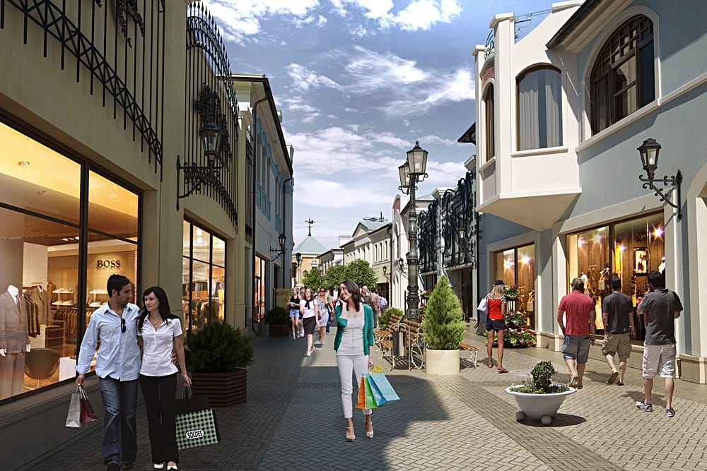 Улица торгового комплекса Outlet Village